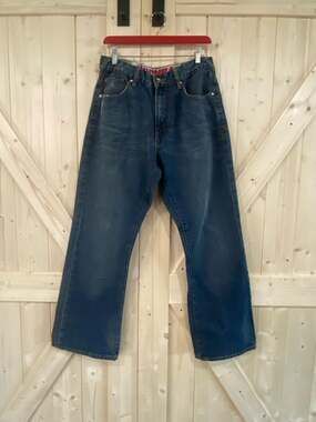Unionbay Vintage Baggy Fit Denim Jeans Medium Wash altered to a 32 x 30